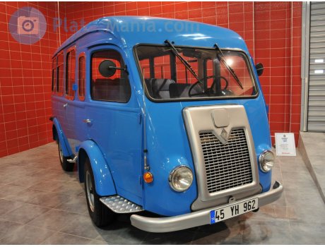 45 YH 962, Renault Goélette