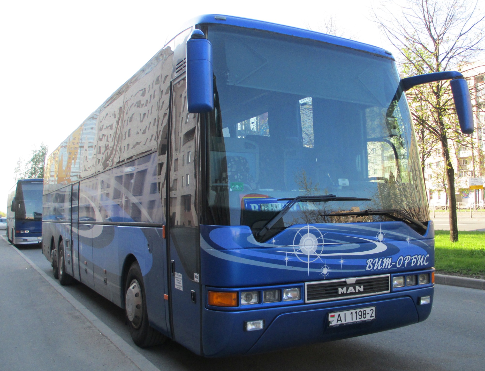 AI 1198-2, MAN S2000 