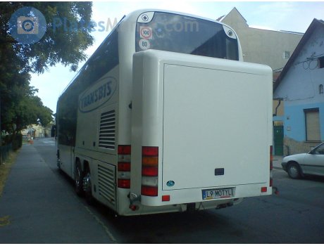 L9 MOTYL, Neoplan Skyliner