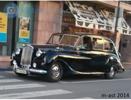 M-542841, Vanden Plas Princess