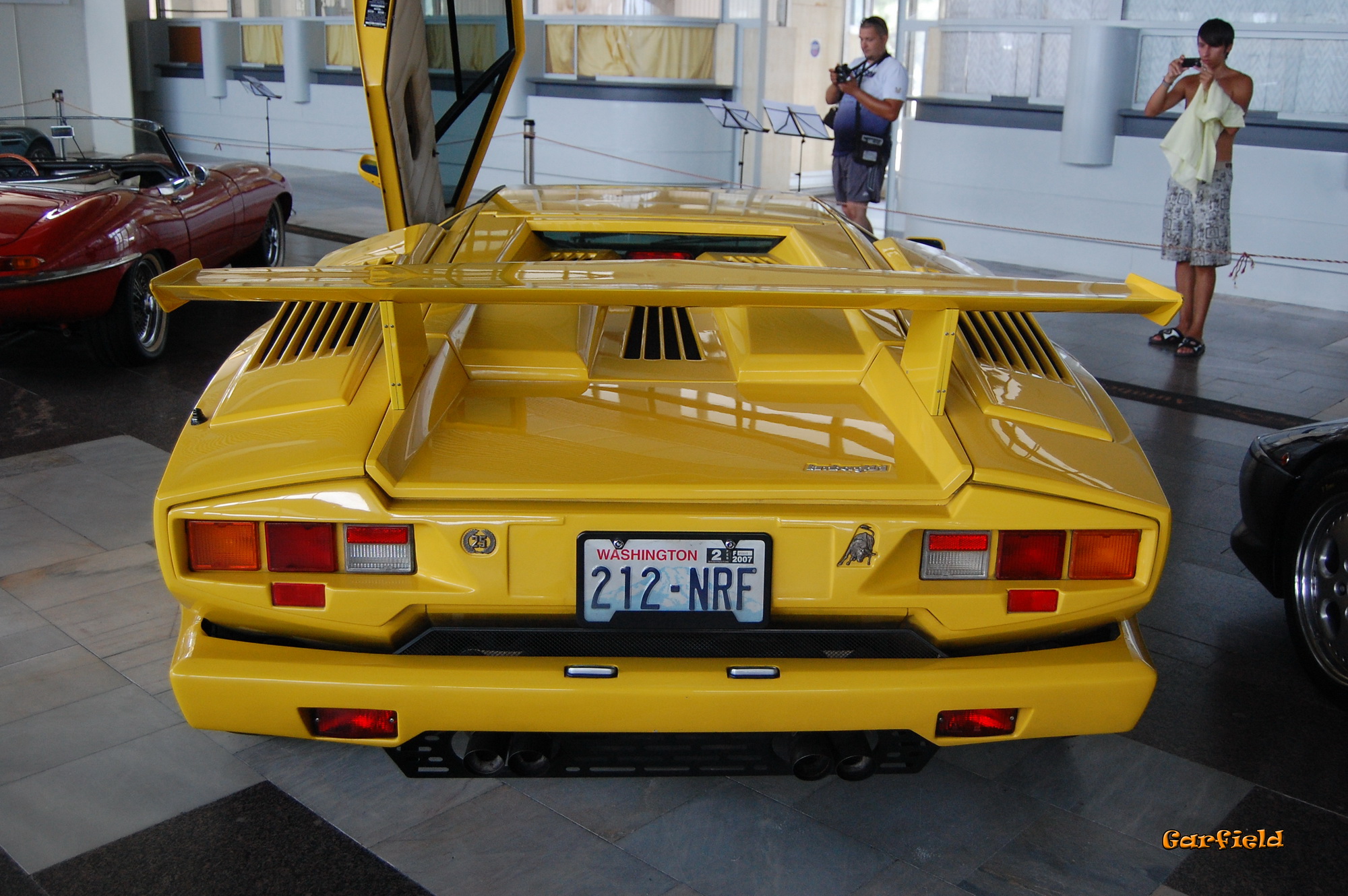 212-NRF, Lamborghini Countach 25 Anniversario, 1988–1990