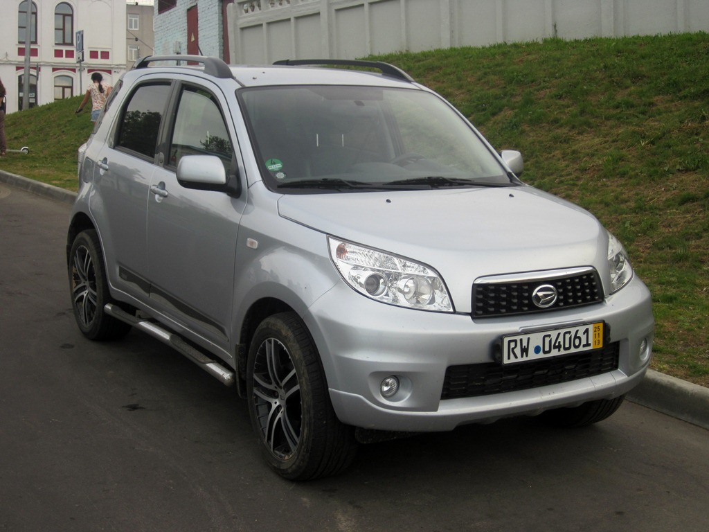RW 04061, Daihatsu Terios 2nd gen (J200/F700), 2006–2018