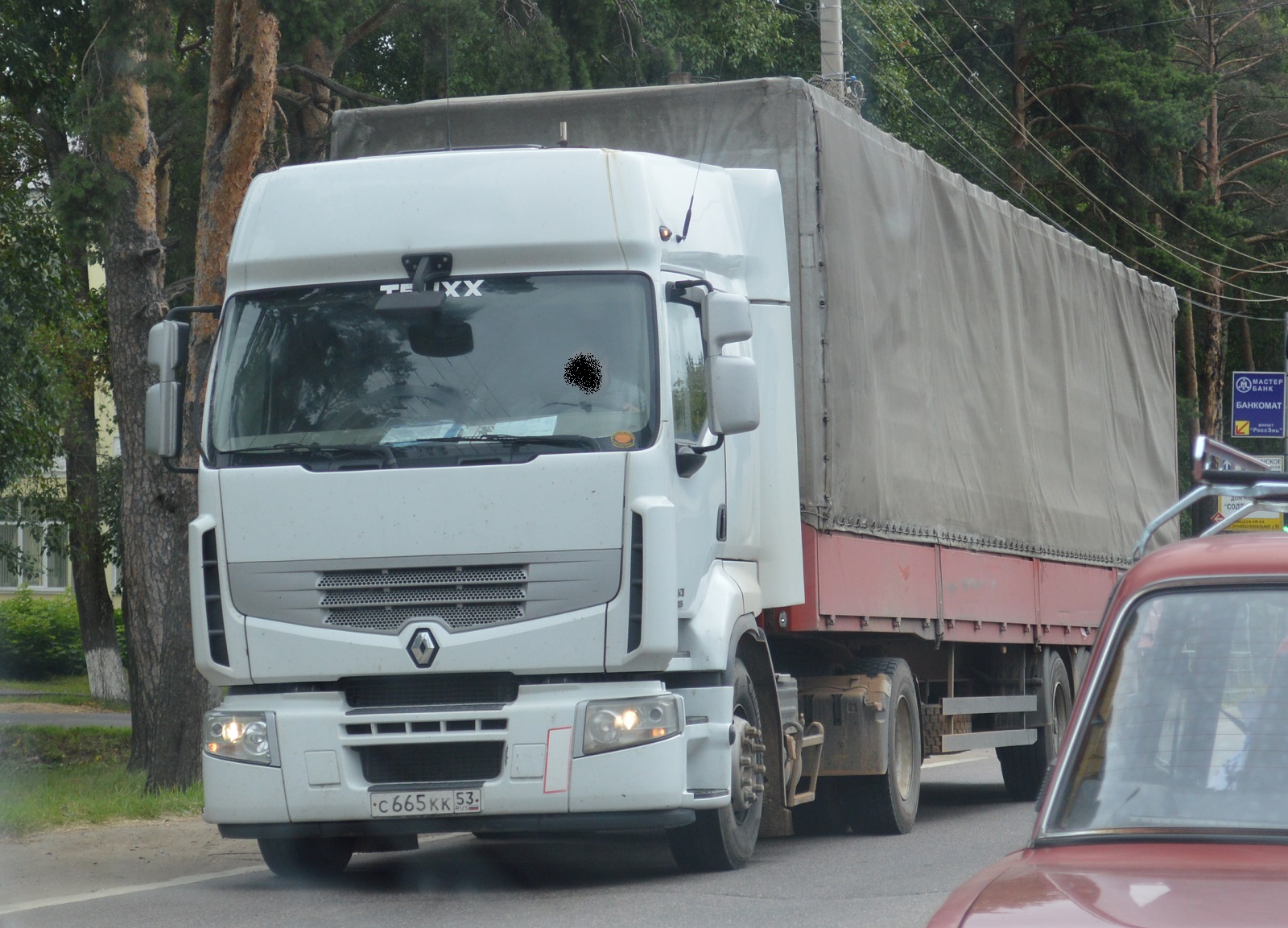 с 665 кк 53, Renault Premium 