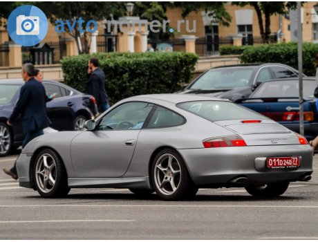 011D 240 77, Porsche 911