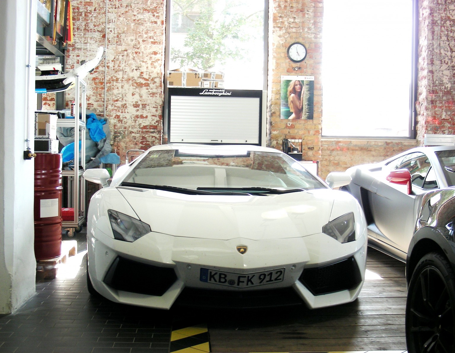 KB FK 912, Lamborghini Aventador LP700-4, 2011–2016