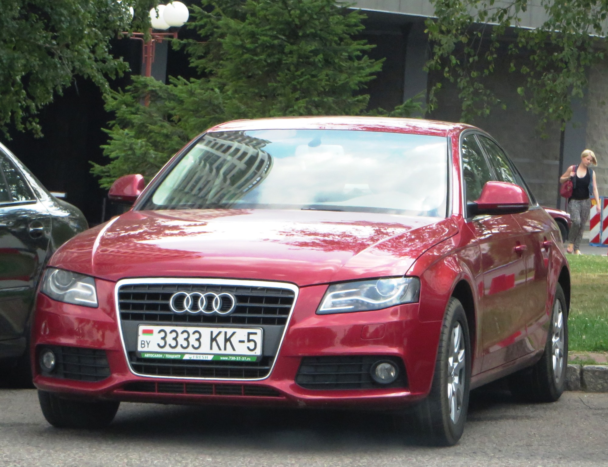 3333 KK-5, Audi A4 4th gen Sedan (B8/8K2), 2007–2012