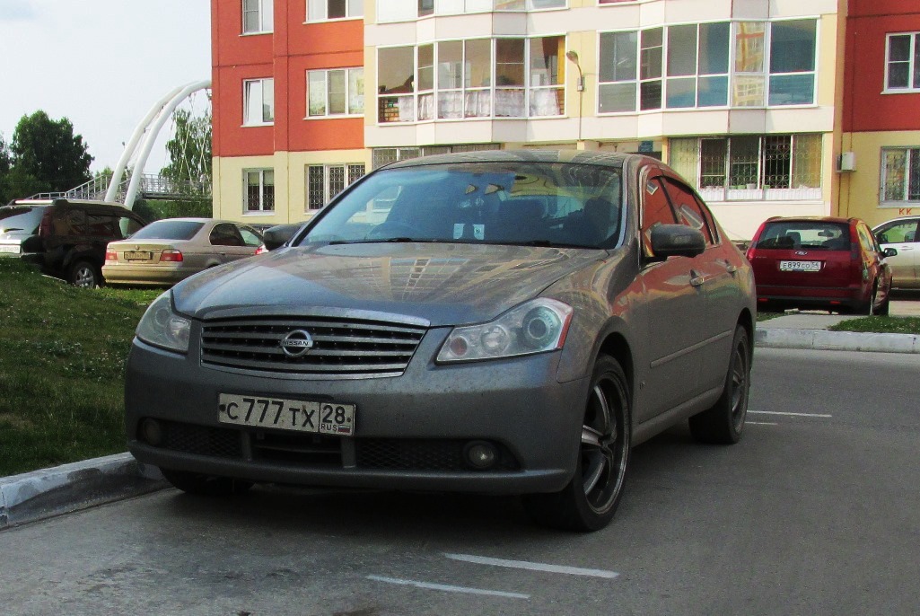 с 777 тх 28, Nissan Fuga 1st gen (Y50), 2004–2009