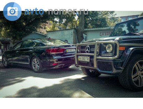 AA 0001 KK, Lexus LS