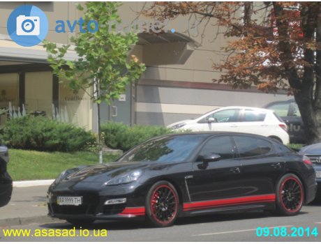 AA 9999 TH, Porsche Panamera