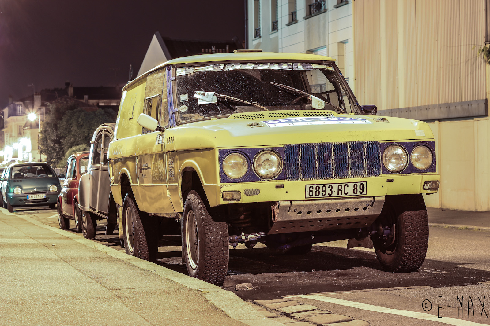 6893 RC 89, Land Rover Range Rover 1st gen, 1970–1996