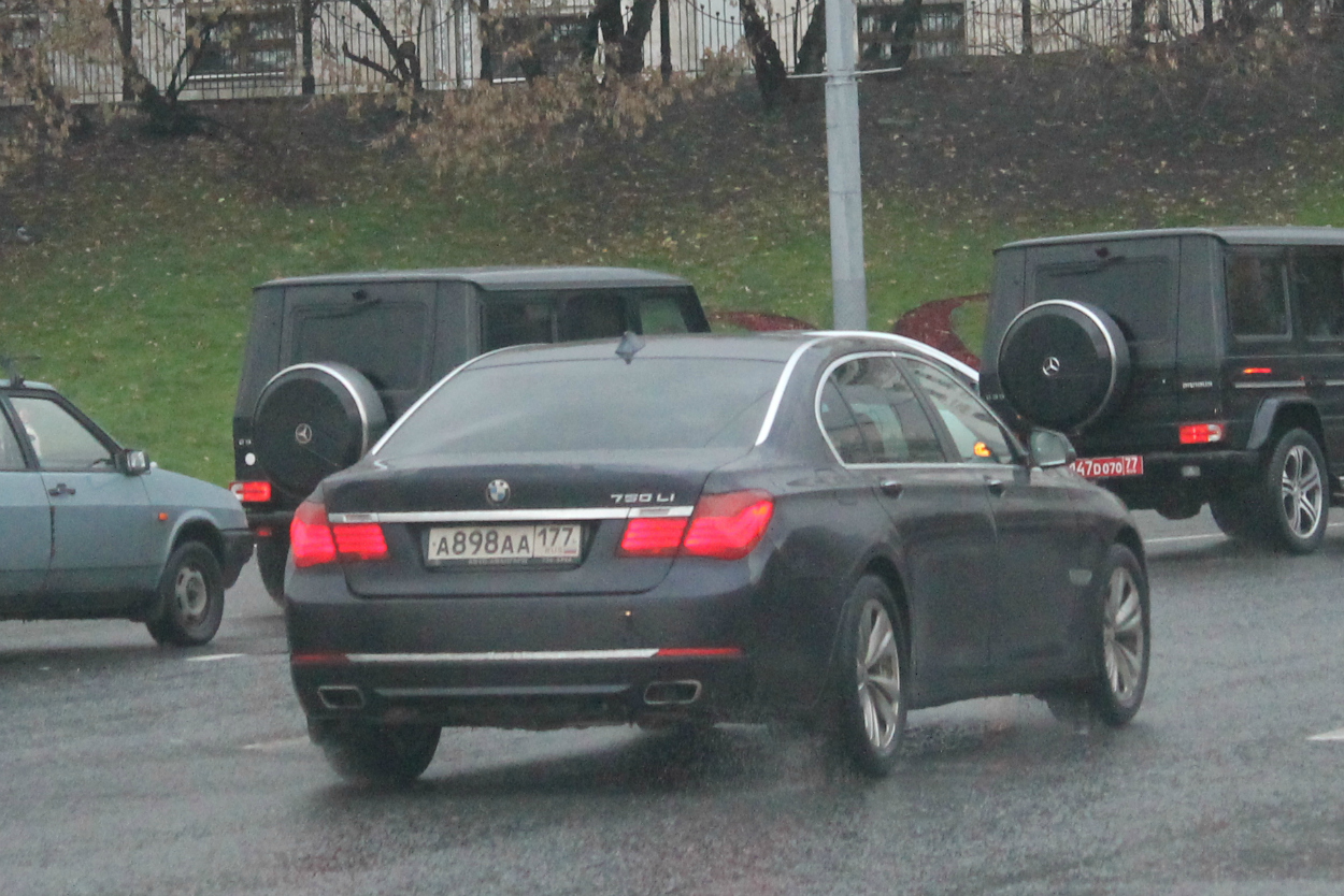 а 898 аа 177, BMW 7 Series 5th gen (F01–F04), 2008–2015