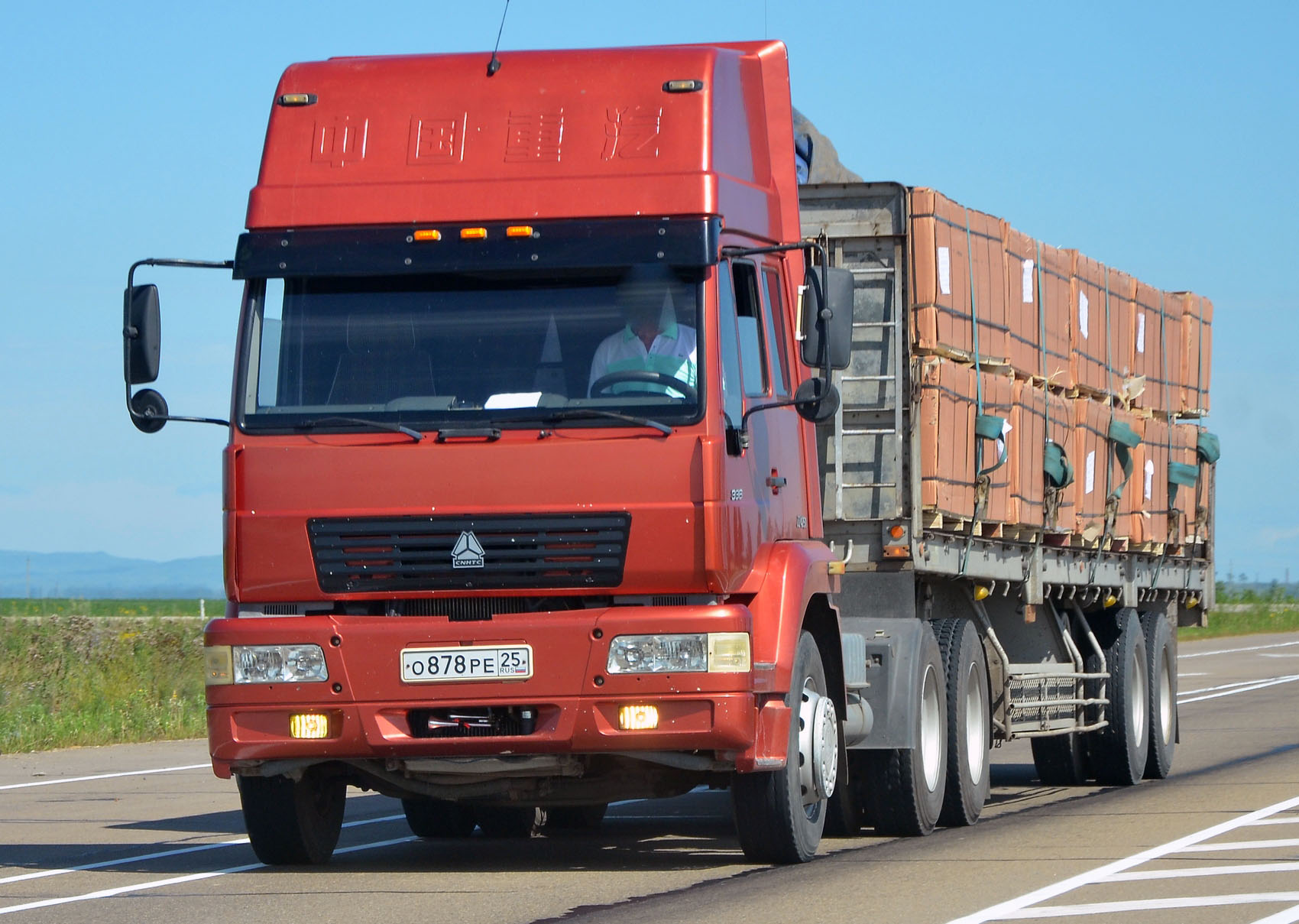 о 878 ре 25, CNHTC (Sinotruk) Huanghe Commander 
