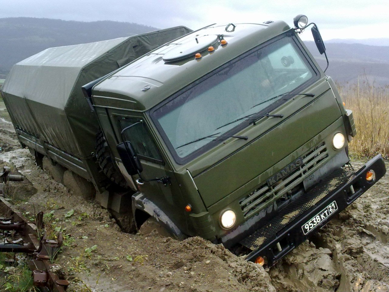 Военный камаз фото