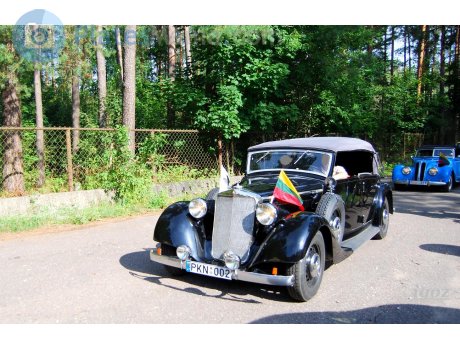 PKN 002, Mercedes-Benz 320