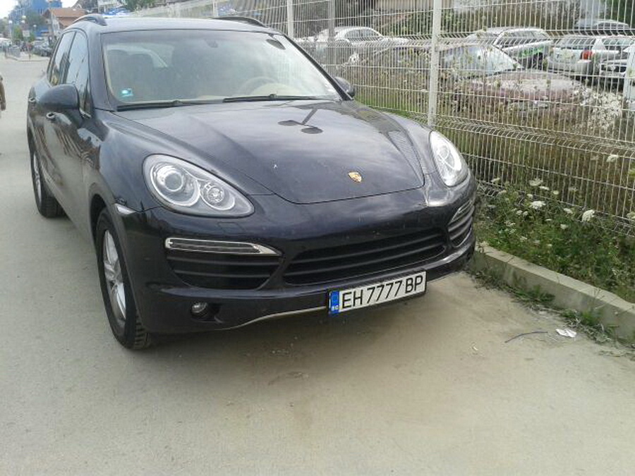 EH 7777 BP, Porsche Cayenne 2nd gen (958; 92A), 2010–2014