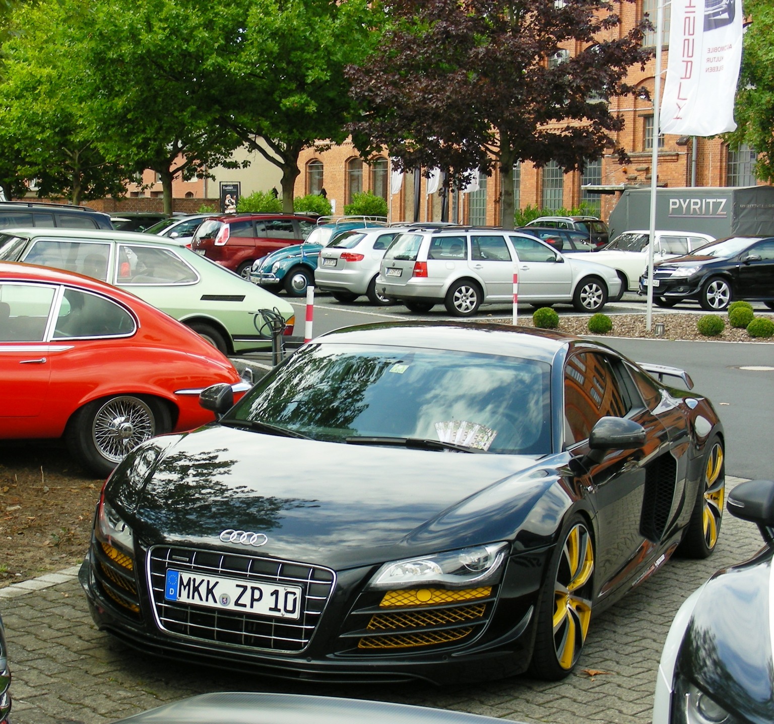 MKK ZP 10, Audi R8 1st gen Coupé (422/423), 2006–2015