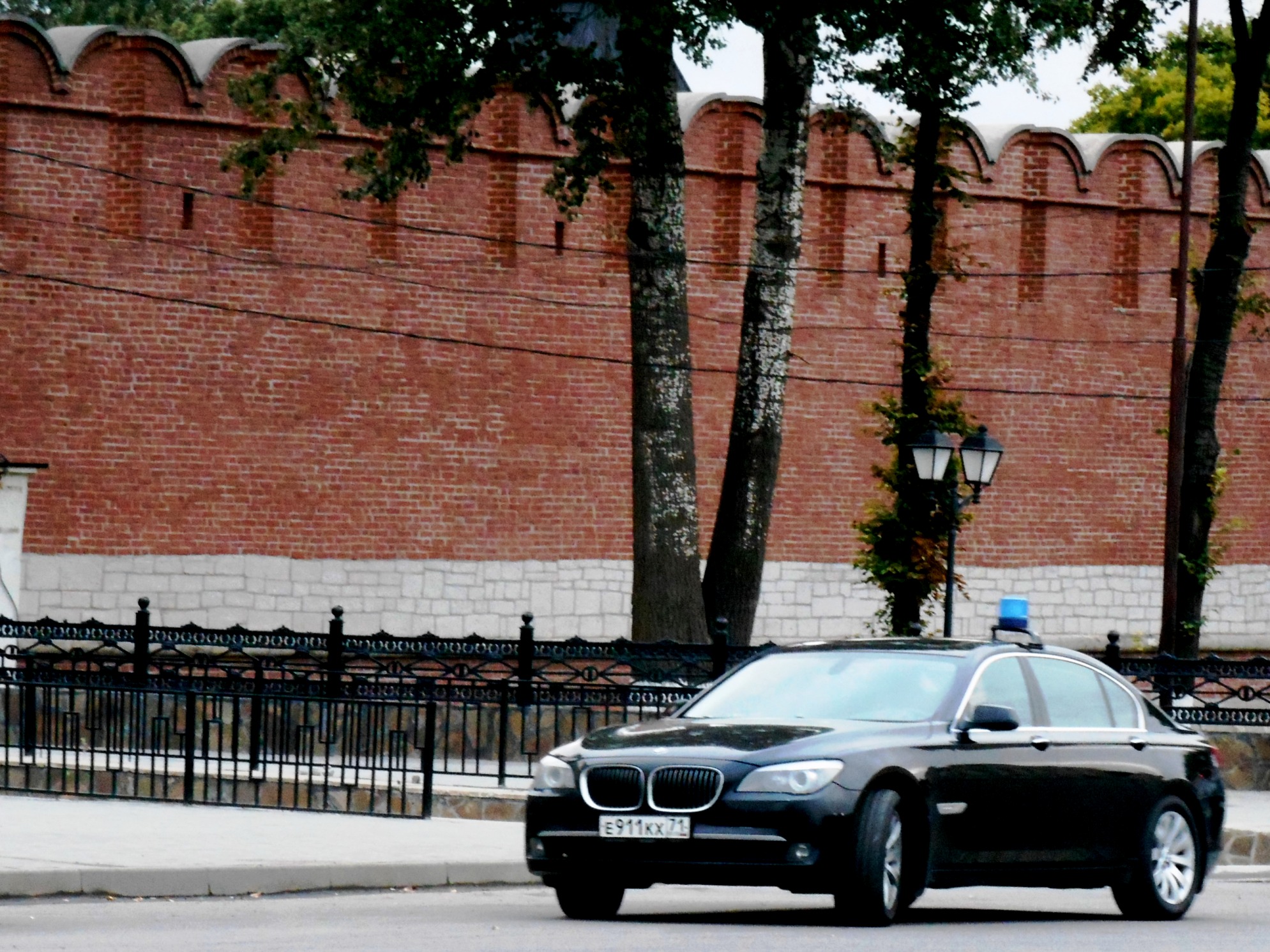 е 911 кх 71, BMW 7 Series 5th gen (F01–F04), 2008–2015