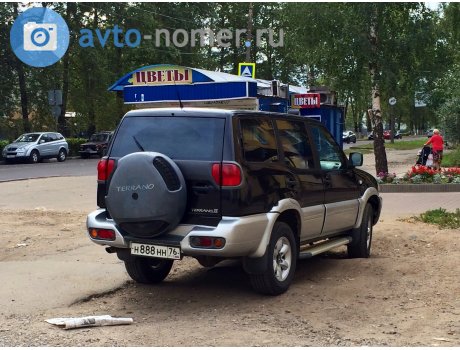 н888нн76, Nissan Terrano II