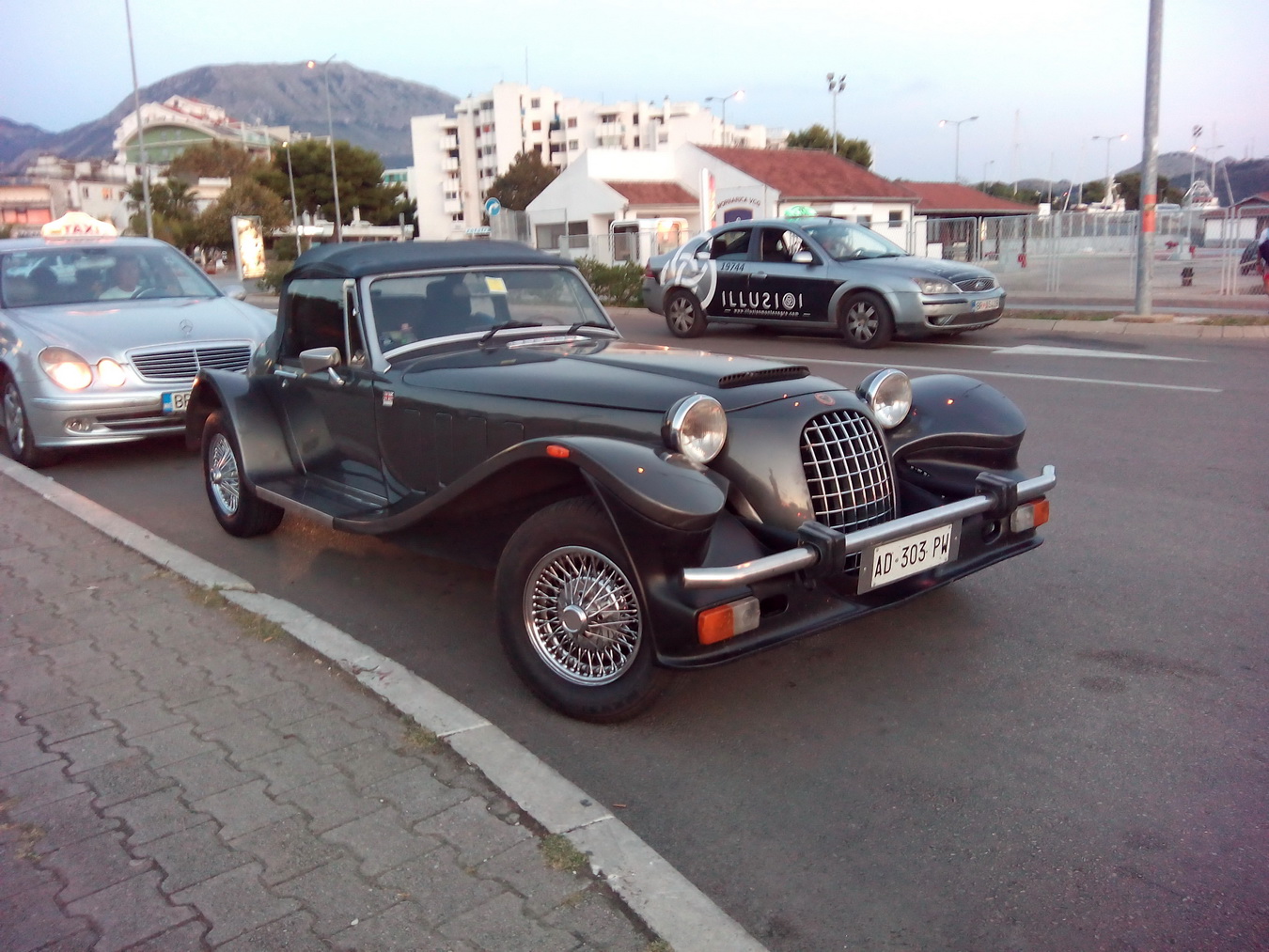 AD 303 PW, Panther Kallista 
