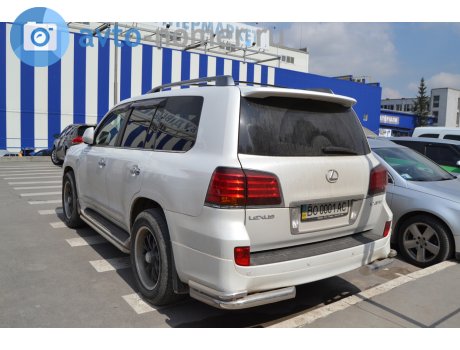 BO 0001 AC, Lexus LX