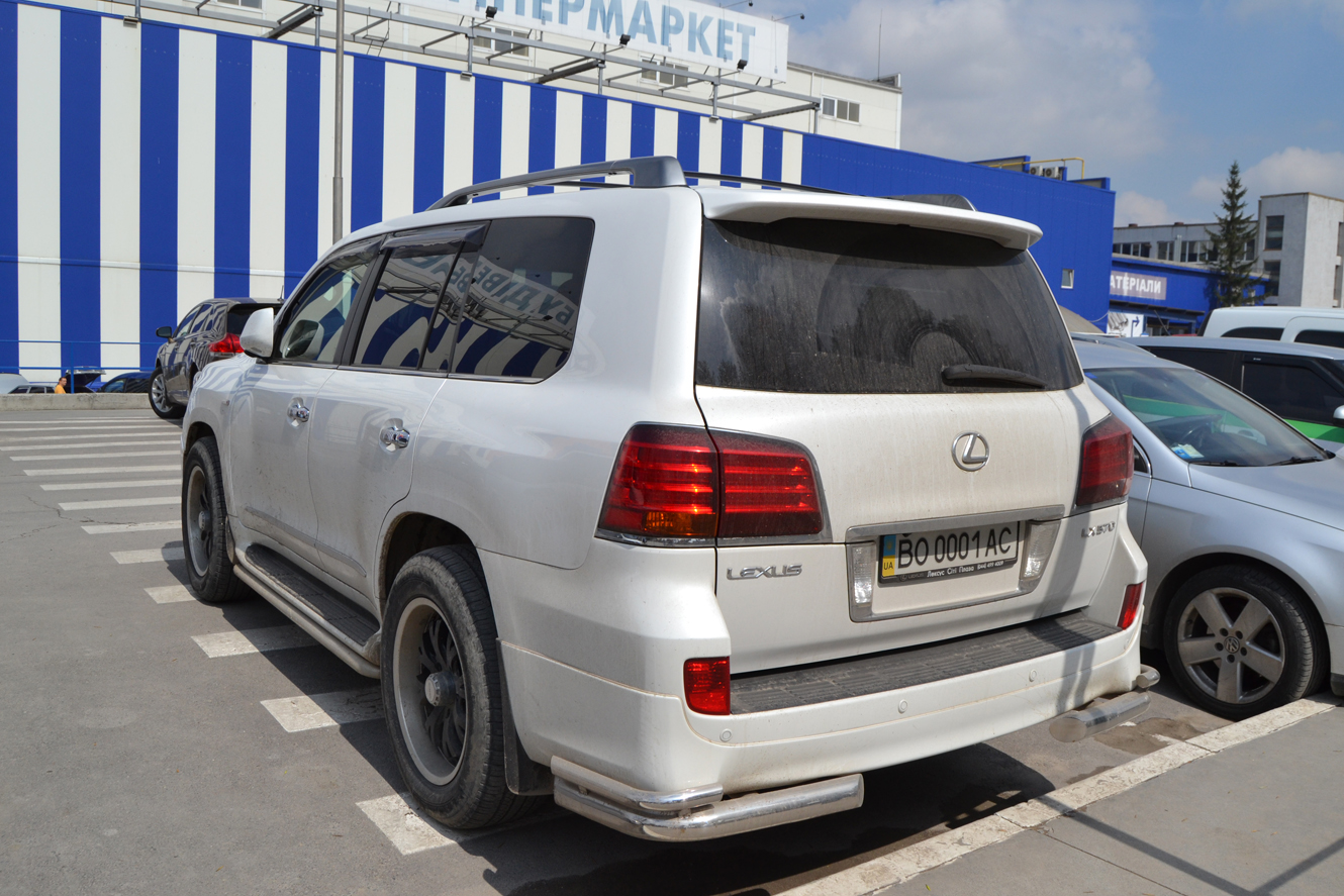 BO 0001 AC, Lexus LX 