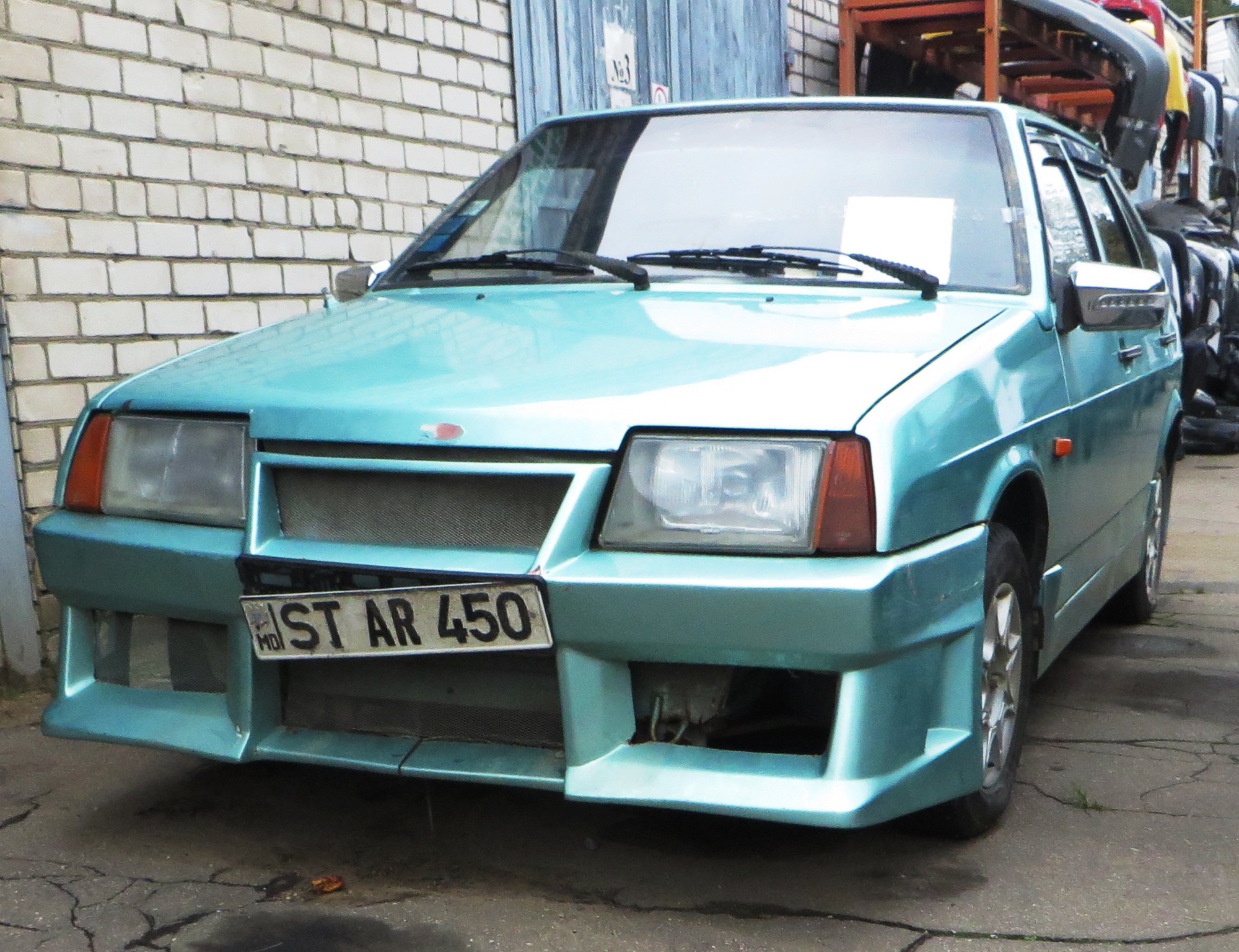 ST AR 450, Lada (VAZ) 2109 2109 Спутник (Samara/Forma/Sputnik), 1987–2004 (–2011 for others)