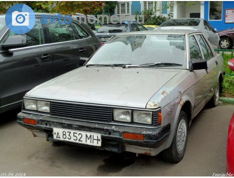 д 8352 МН, Nissan Liberta Villa