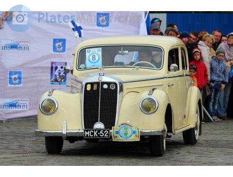 MCK-52, Mercedes-Benz 220