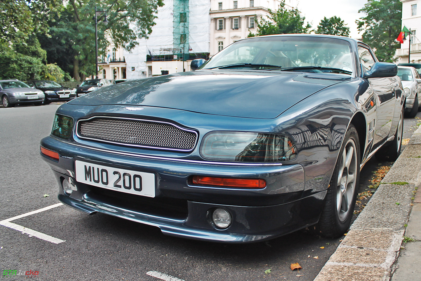MUO200, Aston Martin V8 