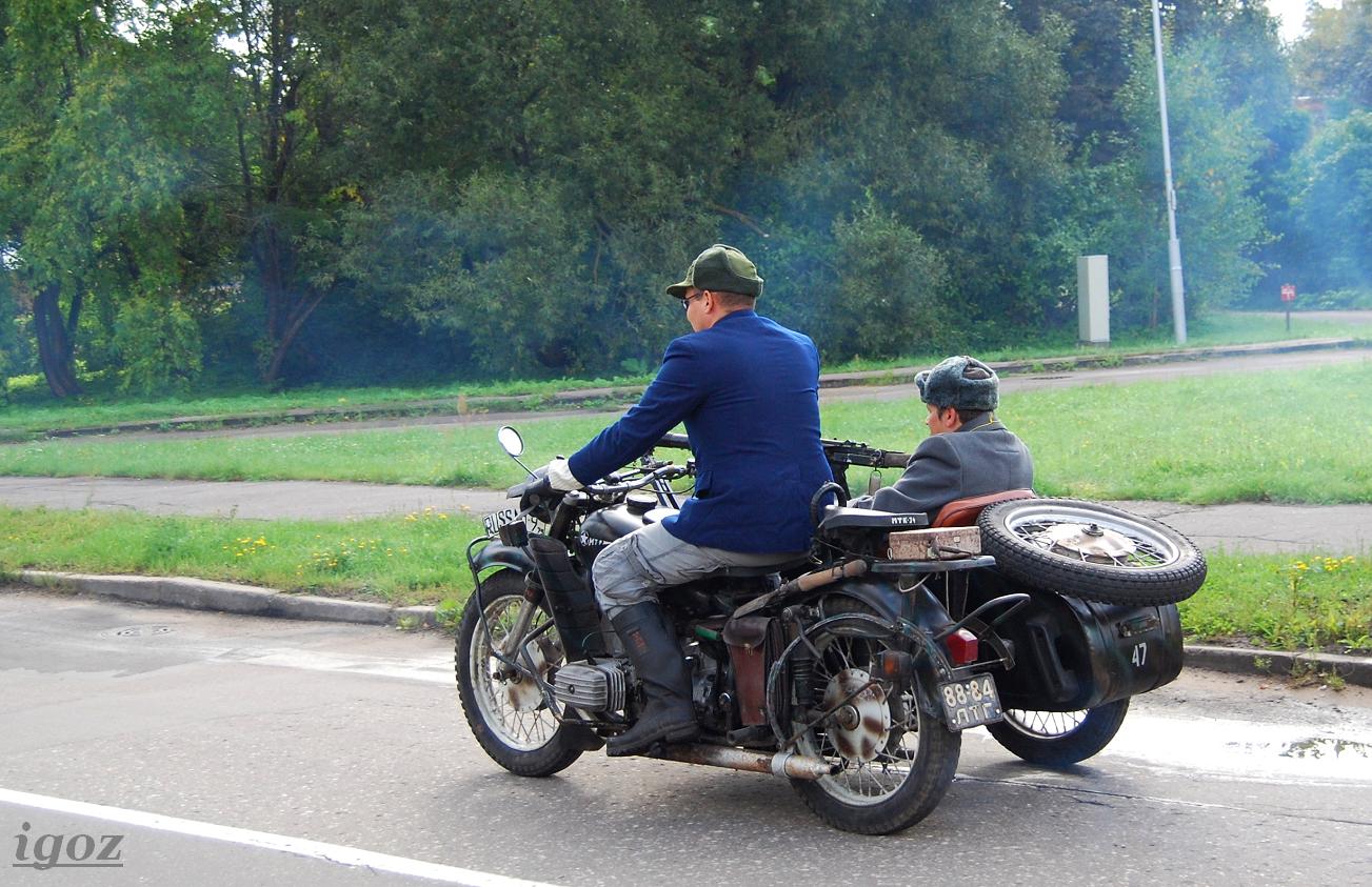 8884 ЛТГ, Dnepr (KMZ) 9 