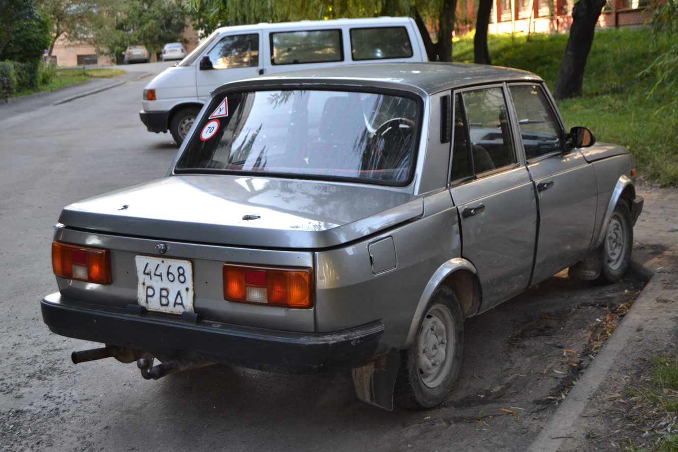 Автомобиль Wartburg 353