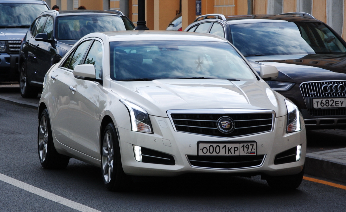 197 гражданского. С001кр197. А999мс197. Н001ср197 Cadillac. К053лр197.