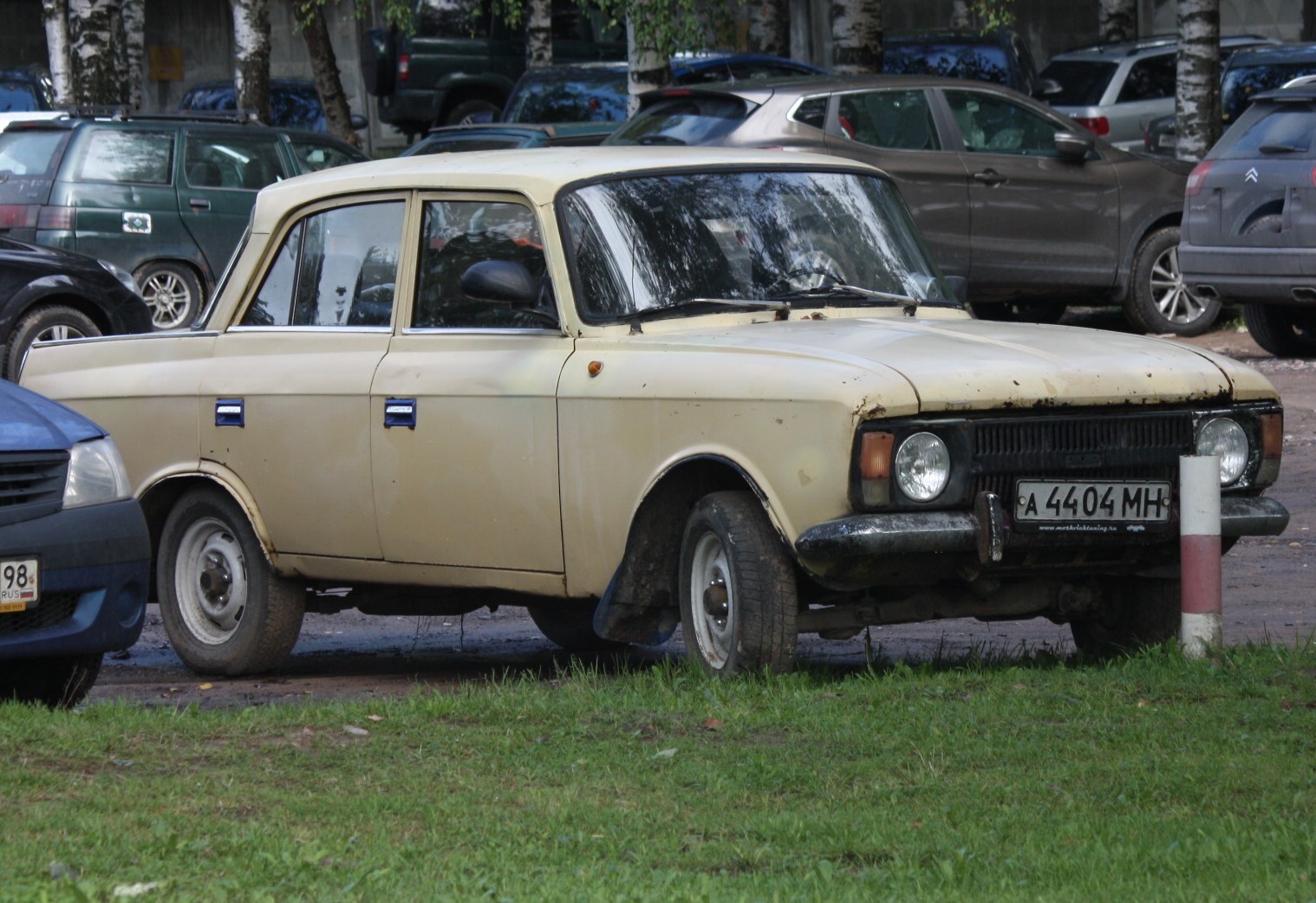 "а 4404 МН" photos Izh Москвич-412 (Moskvitch-412). USSR