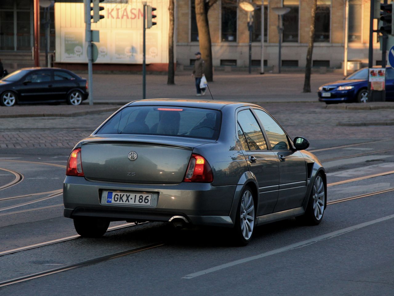 GKX-186, MG ZS 1st gen (X20), 2001–2005