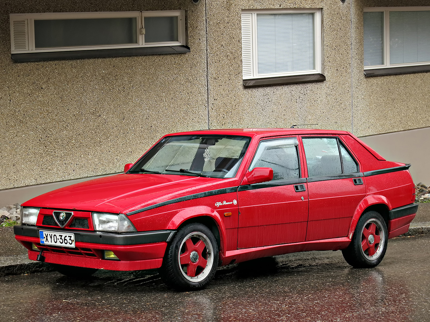 XYO-363, Alfa Romeo 75 1st gen (162B), 1985–1992