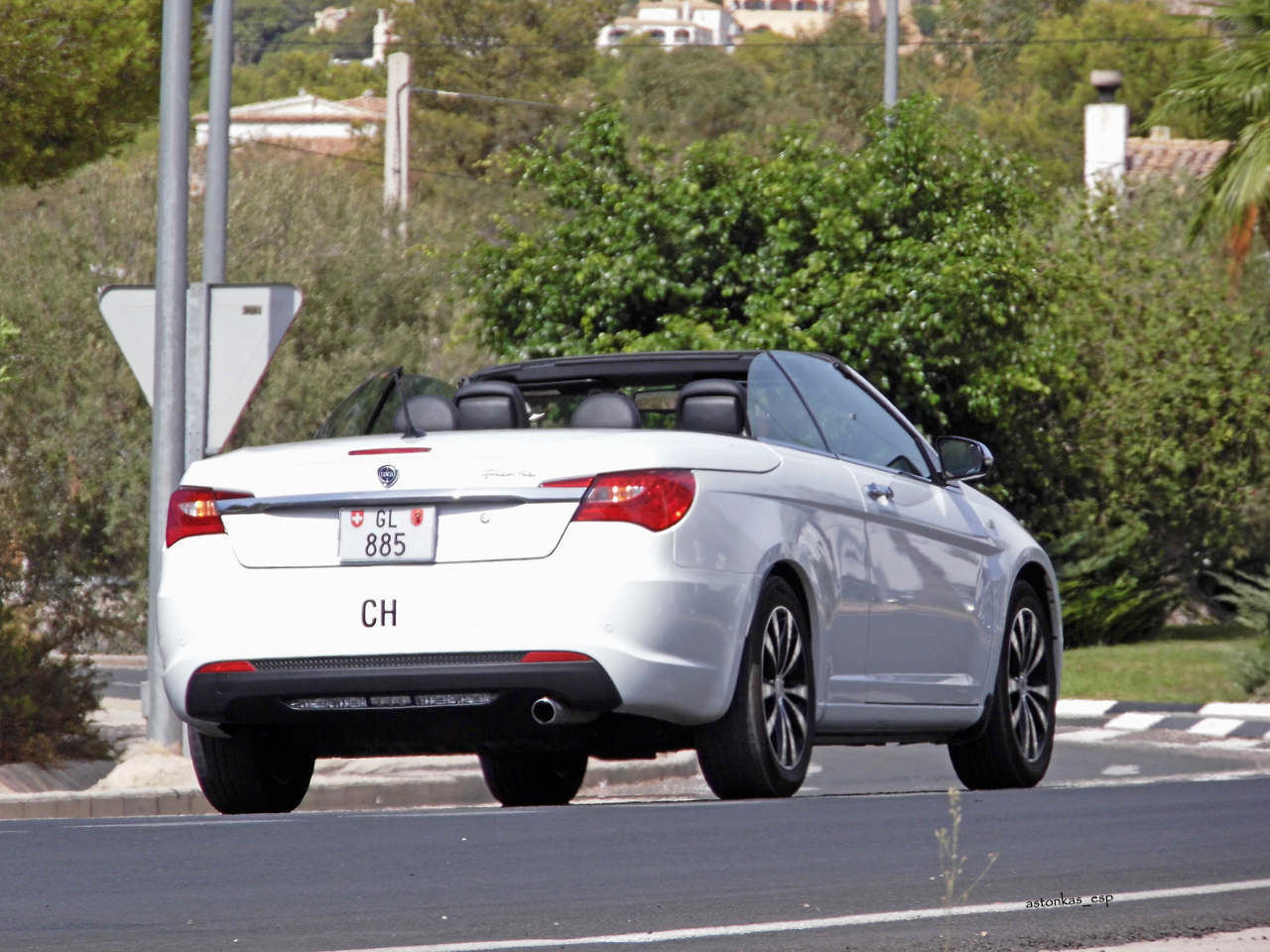 GL 885, Lancia Flavia 3rd gen (406), 2012–2013