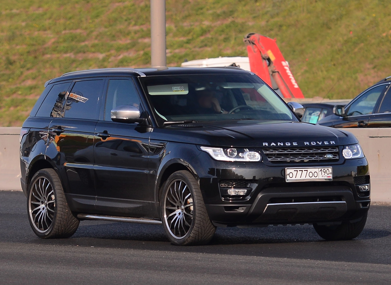 о 777 оо 190, Land Rover Range Rover Sport 2nd gen (L494), 2013–2017