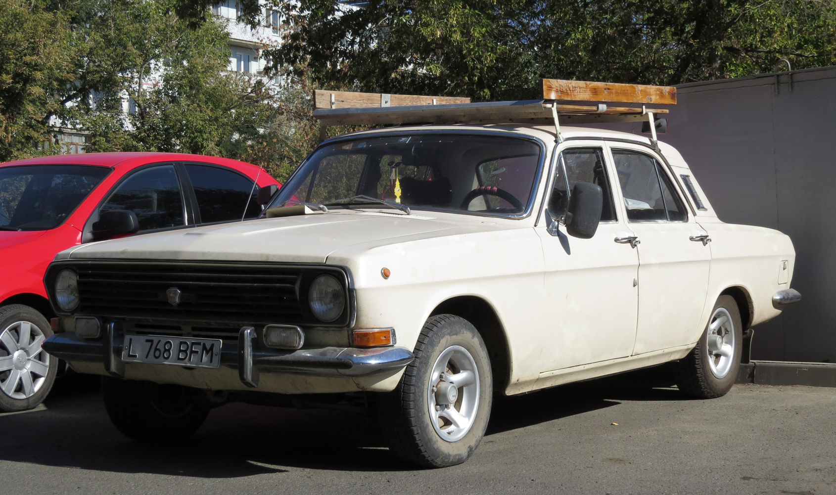 L 768 BFM, GAZ 24 Волга 24(-01/07) Sedan, 1969–1985