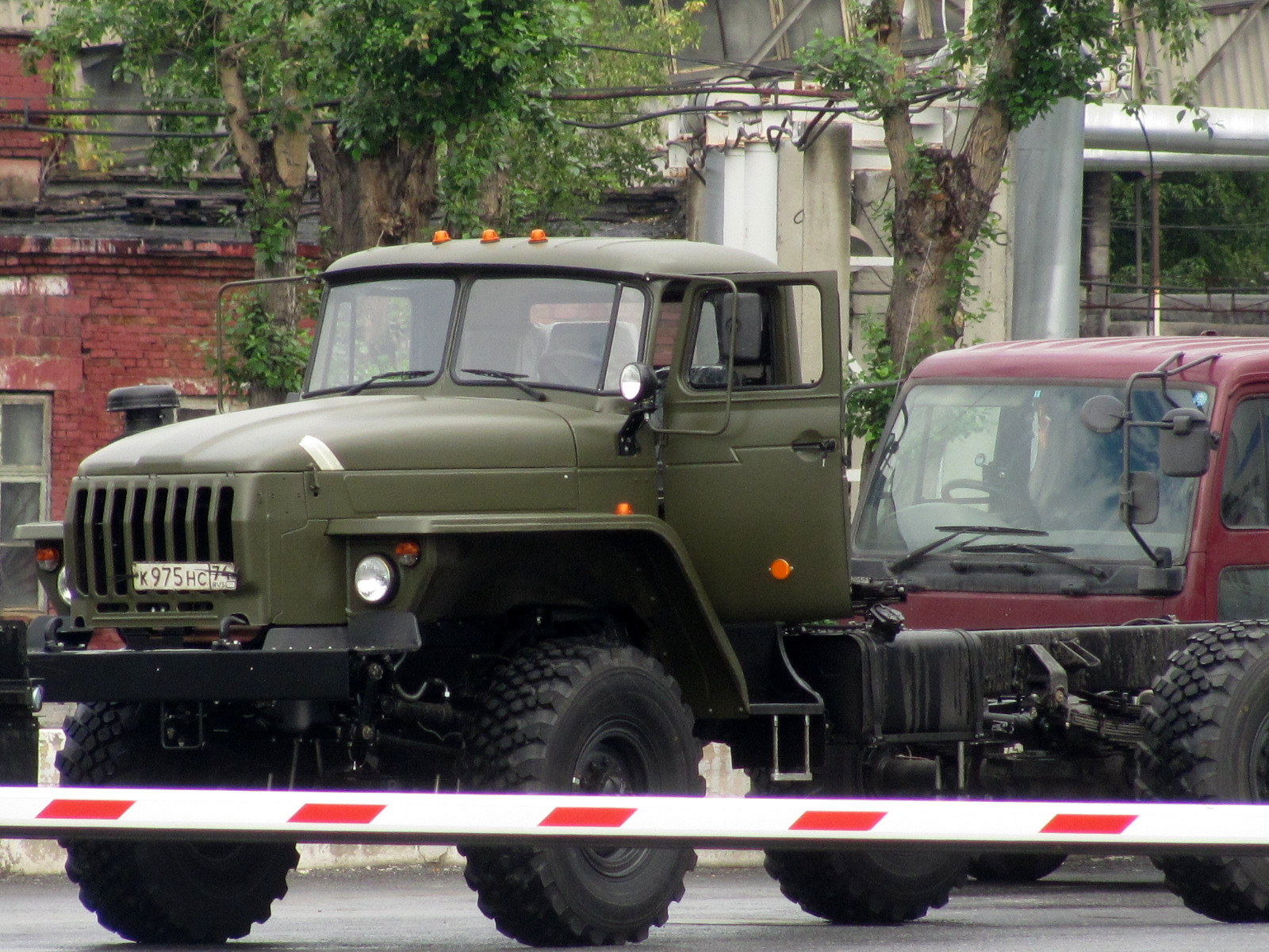 к 975 нс 74, Ural (UralAZ) 4320/5557 43206 4×4, 1996–