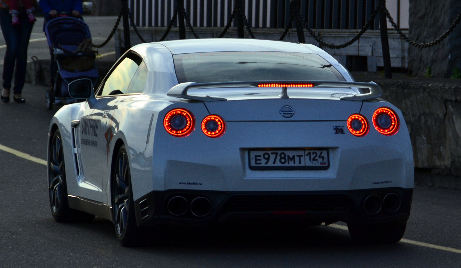 е 978 мт 124, Nissan GT-R 1st gen (R35), 2007–2016