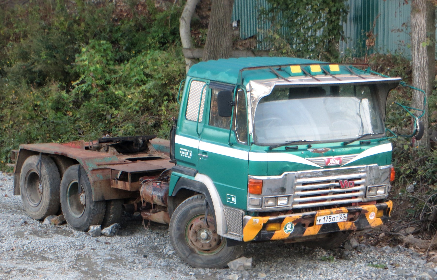 у 175 от 25, Hino Super Dolphin 