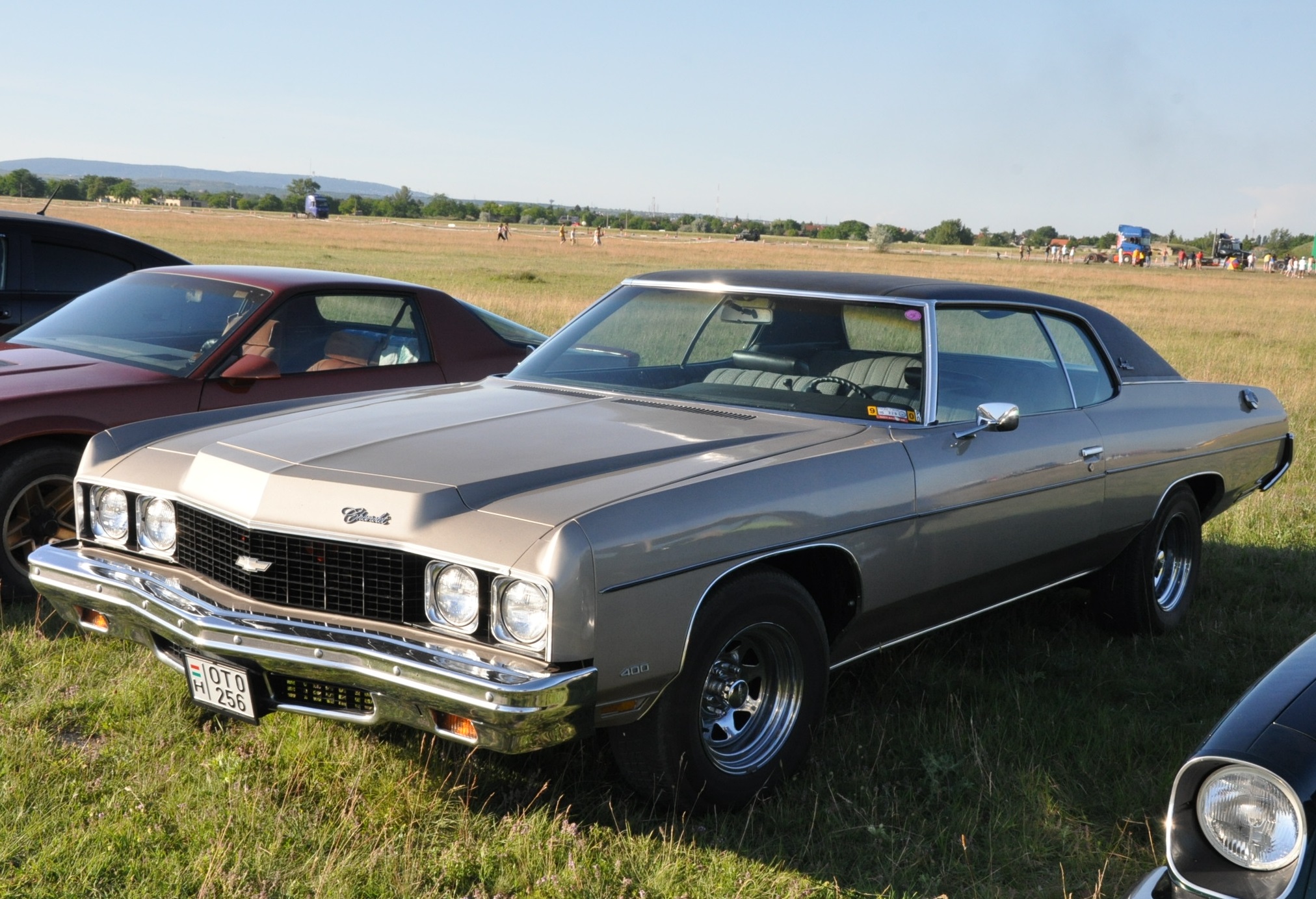 OT 02-56, Chevrolet Impala 5th gen 1971 (Sport Coupé) 2-door Hardtop (37; B-body), 1970–1971