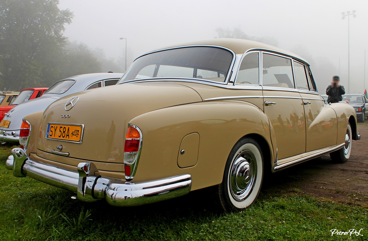 SY 58A, Mercedes-Benz 300 