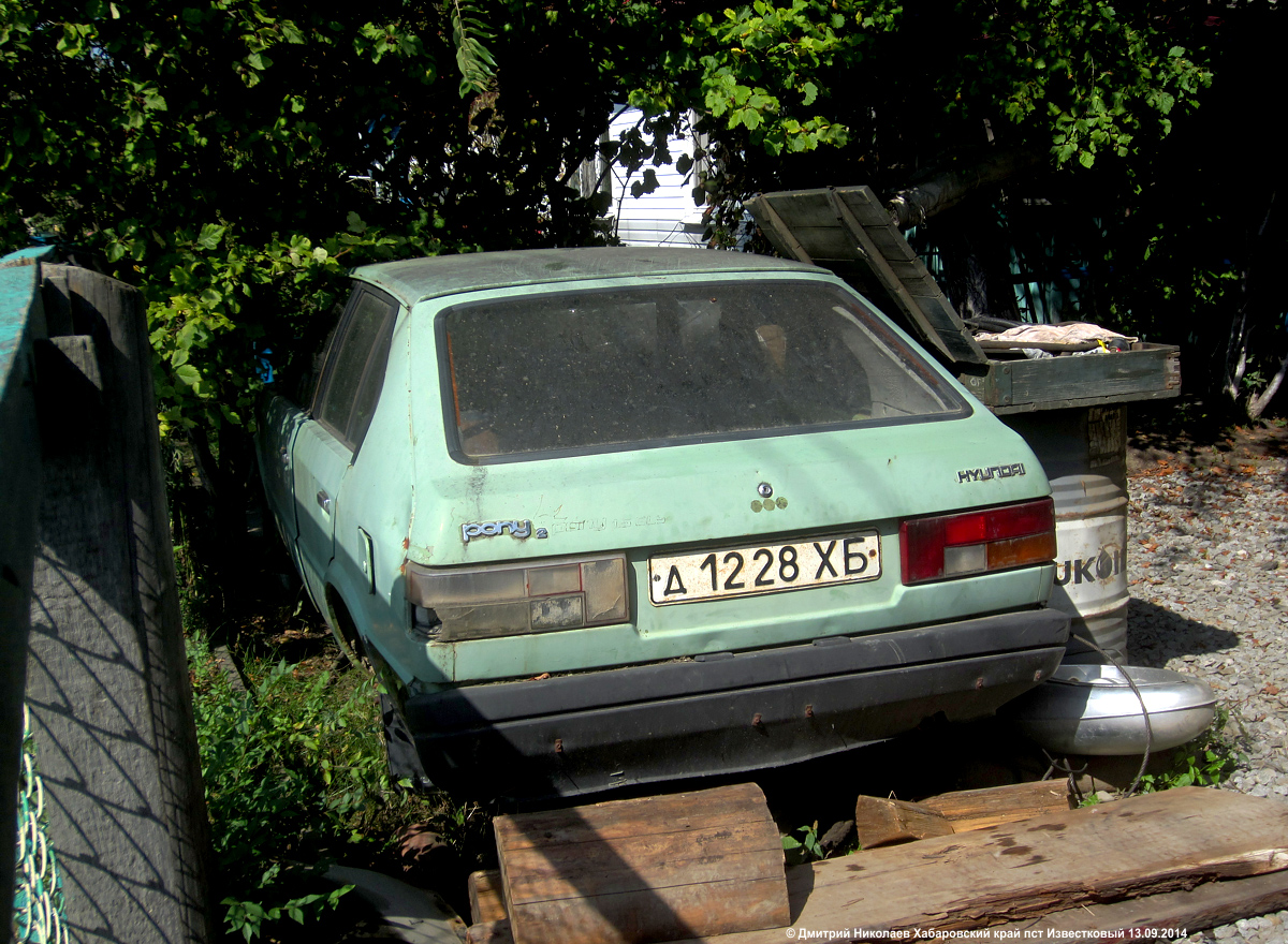 д 1228 ХБ, Hyundai Pony 2nd gen Liftback (110), 1982–1990