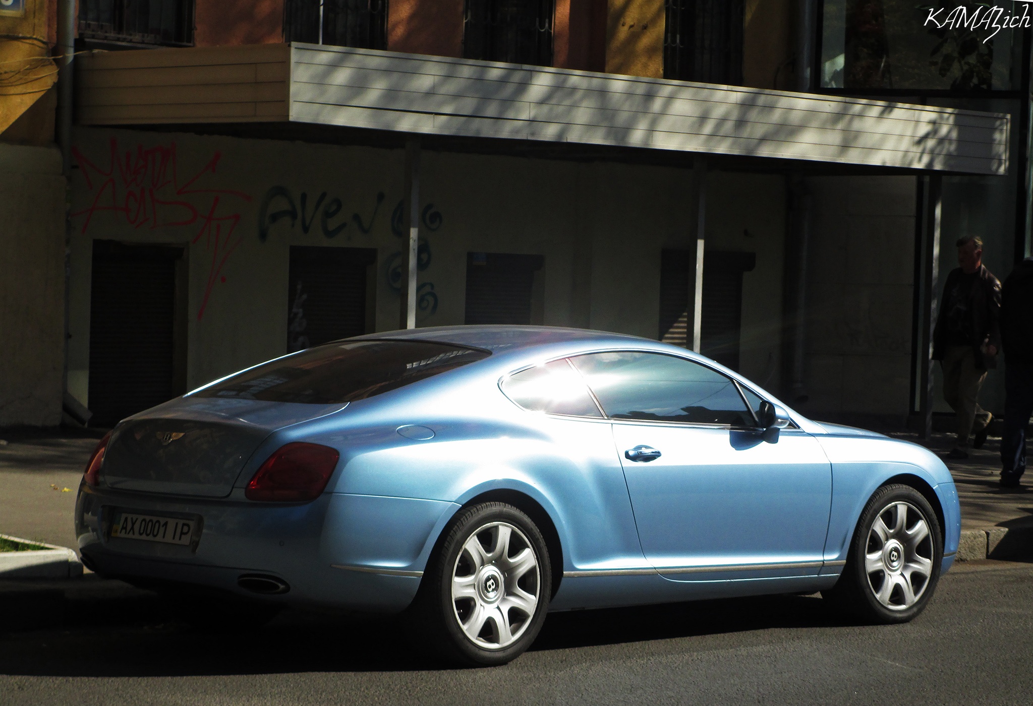 AX 0001 IP, Bentley Continental 4th gen GT, 2003–2011