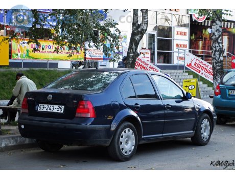 53-243-36, Volkswagen Bora