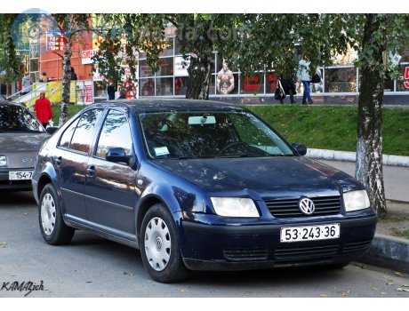 53-243-36, Volkswagen Bora