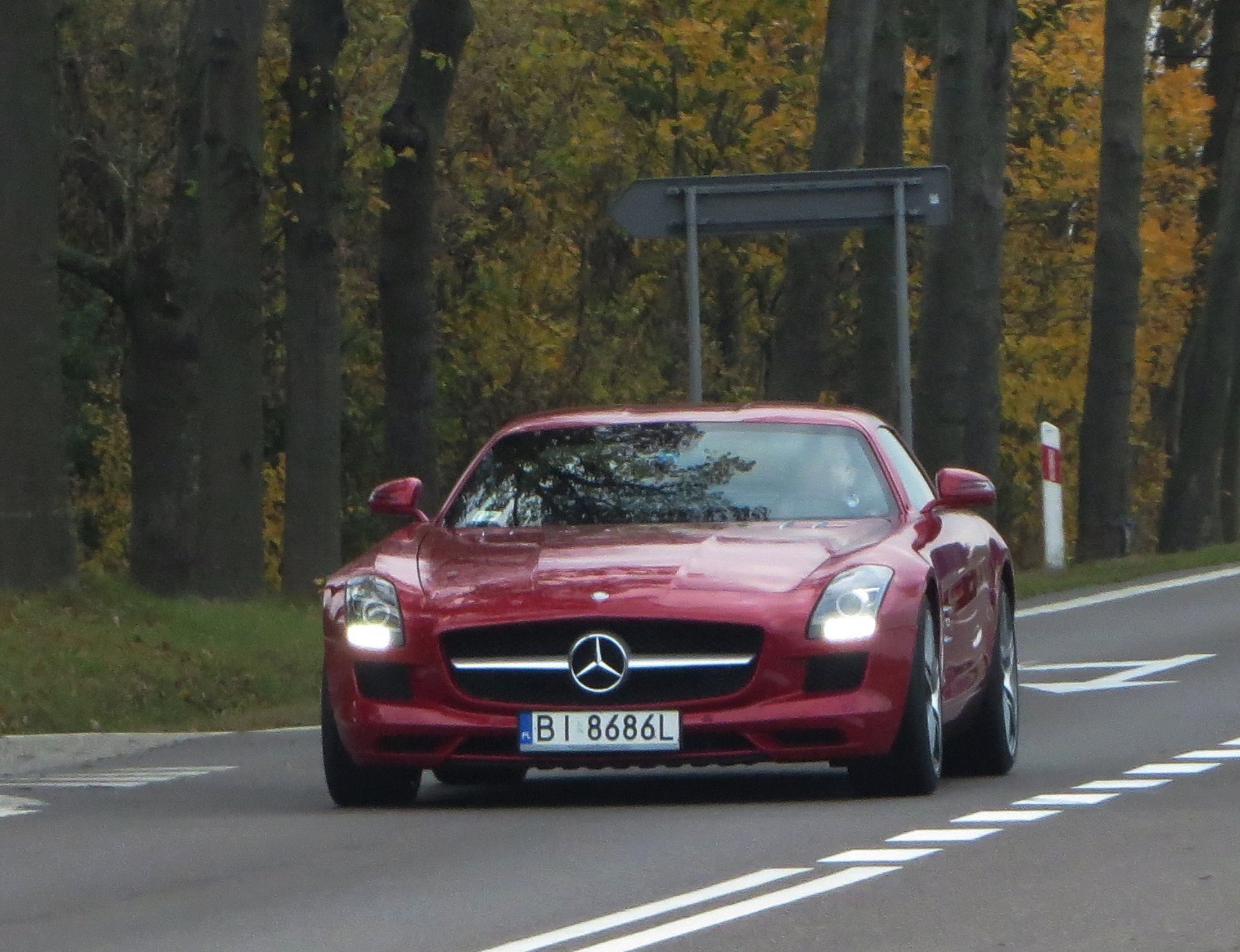 BI 8686L, Mercedes-Benz SLS AMG 1st gen Coupé (C197), 2010–2014