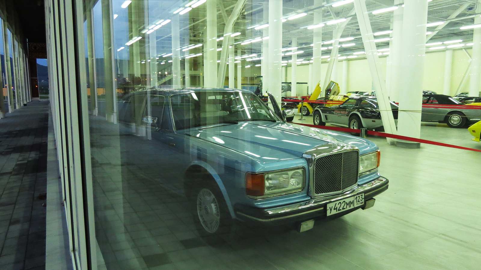 у 422 мм 123, Bentley Eight 