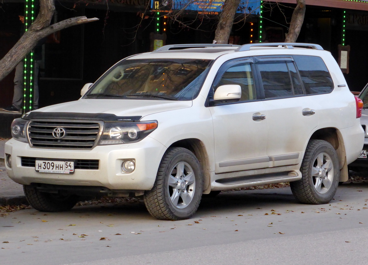 н 309 нн 54, Toyota Land Cruiser 200 (J200), 1st facelift, 2011–2015
